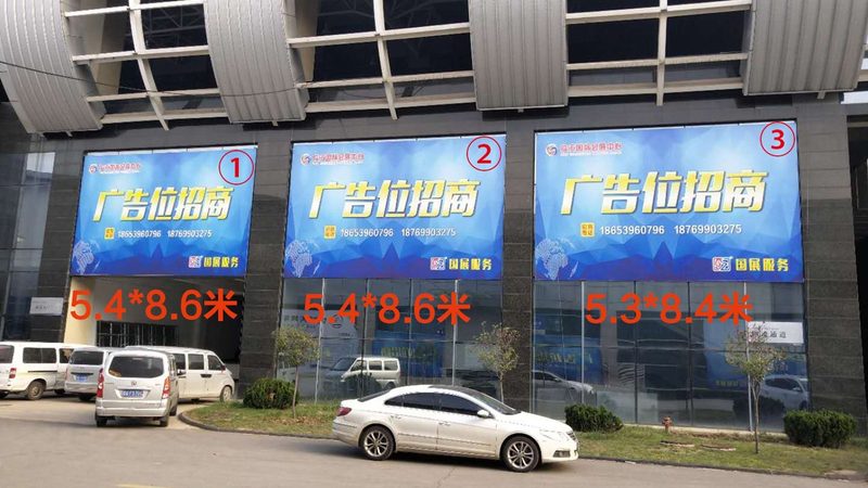 门头招牌的成本主要由以下几部分构成：